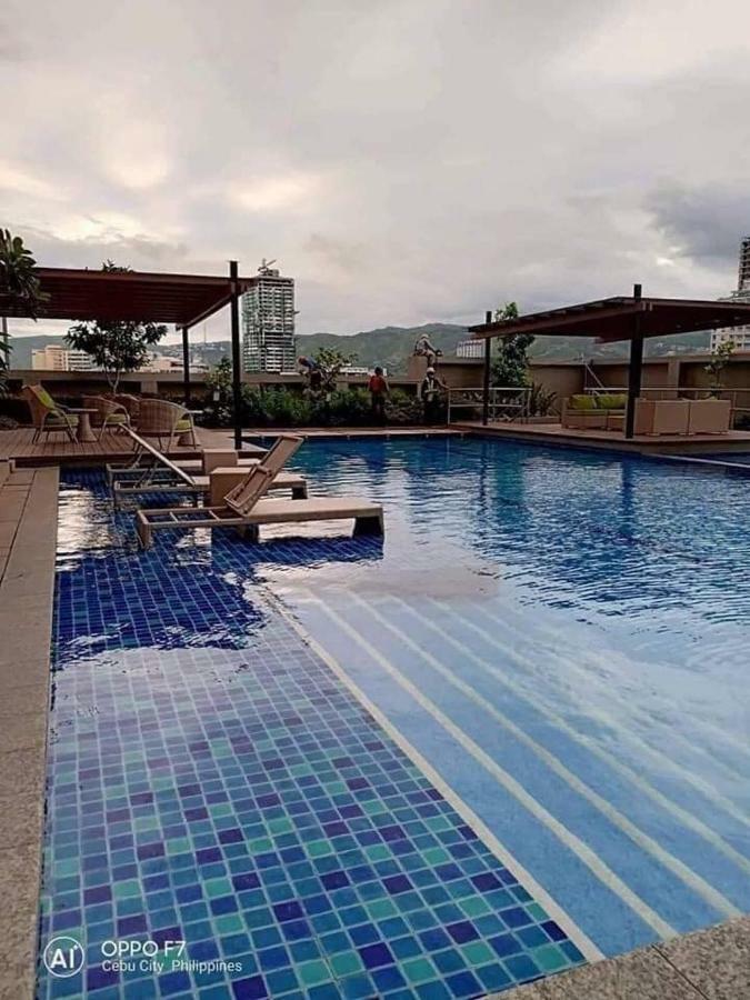 Horizon 101 A8 5Mins Walk Robinson Mall And Bar Cebu Exterior photo